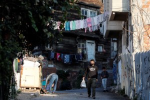 Κορονοϊος – Ιταλία: Ξεπεράστηκε το όριο των 60.000 θανάτων – Ποιοι θα εμβολιαστούν πρώτοι - εικόνα 2