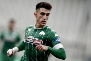 Είναι 16 ετών και 18 ημερών και έπαιξε στο Champions League- Ο Μουκοκό από το Καμερούν έγραψε ιστορία - εικόνα 3