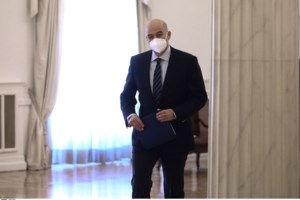 Διπλωματικός "μαραθώνιος" Δένδια: Σε εξέλιξη η συνάντηση με τον Σάμεχ Σούκρι στο Κάιρο