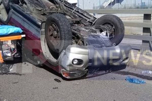 Μεγάλο μποτιλιάρισμα στην Εθνική - Σύγκρουση νταλίκας με ΙΧ [εικόνα]