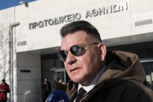Δίκη Λιγνάδη: Άφαντος ο τρίτος μηνυτής - Σοκάρει ο 24χρονος που κατέθεσε - "Πάγωσα και έκλαιγα κρυφά"