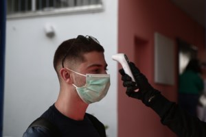 Σκληρή επίθεση Κικίλια στον ΣΥΡΙΖΑ - "Είστε ικανοί να χαρείτε αν πάει πίσω το εμβόλιο..." - εικόνα 5