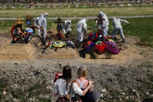 Εκτός ελέγχου ο κορονοϊός στις ΗΠΑ: 41.000 νέα κρούσματα σε 24 ώρες - Η χειρότερη ημέρα της πανδημίας