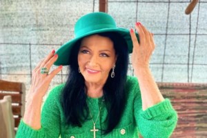 Η πολυτάραχη ζωή της Ζωζώς Σαπουντζάκη: Οι πίστες, το σινεμά, ο Νιάρχος και ο Ωνάσης