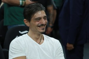 Greek Basketball League: Χωρίς Λεσόρ και Ουίλιαμς-Γκος Παναθηναϊκός και Ολυμπιακός στους τελικούς