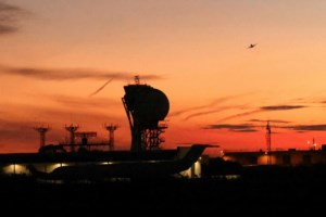 Λήξη του παγκόσμιου συναγερμού για τον κινεζικό πύραυλο - Τα συντρίμμια του διαλύθηκαν πάνω από τον Ειρηνικό