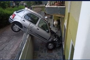 Τραγωδία στην Κρήτη: Γυναίκα παρασύρθηκε από νταλίκα στη λεωφόρο Κνωσού