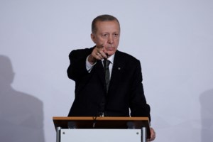 "Διάλογος γιοκ" μετά το θερμό επεισόδιο Μητσοτάκη - Ερντογάν στην Πράγα - "Καμία ανοχή στις απειλές"