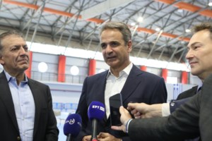 Μητσοτάκης από Κέντρο Αποκατάστασης Κερατέας: Δεν έχει να ζηλέψει σε τίποτα τα μεγάλα ιδιωτικά κέντρα