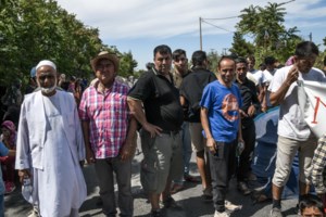 Με wifi, κάρτα και ωράριο εισόδου εξόδου τα νέα κλειστά κέντρα για τους μετανάστες - εικόνα 3