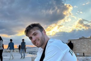 Μήνυμα Νετανιάχου για τον Ιωνά Καρούση: Ένας εξαιρετικός νέος, ήρθε στο Ισραήλ και το αγάπησε κι ας μην ήταν Εβραίος [βίντεο]