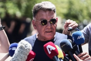 Παπαδημούλης: Στηρίζω την Έφη Αχτσιόγλου - Ψέματα ότι ο Τσίπρας στηρίζει Κασσελάκη