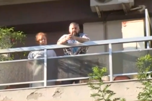 Καταγγελία - σοκ: Γονείς έσπασαν την καραντίνα στην Αθήνα, πήγαν στη δουλειά και το παιδί σχολείο - εικόνα 2