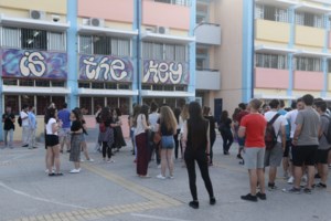 Άρση μέτρων: Περισσότερες πτήσεις εσωτερικού από τις 18 Μαΐου- Τι θα γίνει με τη μετακίνηση στα νησιά