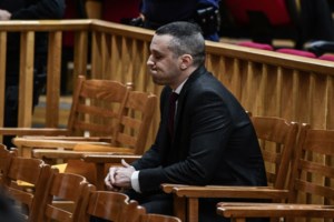 Γεραπετρίτης: "Εθνική υπεκφυγή" το "παρών" του ΣΥΡΙΖΑ στην τροπολογία μπλόκο στο κόμμα Κασιδιάρη