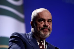 Ακραία πρόκληση Ράμα: "Οι Αλβανοί της Ιταλίας δεν αλλάξατε τα ονόματά σας, όπως υποχρέωσαν τα αδέλφια μας στην Ελλάδα"