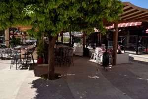 Εστιατόρια: Έως 6 άτομα στο τραπέζι, εκτός αν πρόκειται για οικογένεια - Τι ισχύει με τα κέντρα δεξιώσεων