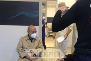 Μυτιλήνη - Νέο "χτύπημα" από την καθηγήτρια που δεν φοράει μάσκα - "Ο κορονοϊός δεν είναι τόσο σημαντικός" [βίντεο]