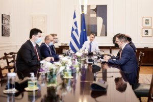 Τηλεφωνική επικοινωνία Μητσοτάκη με τον Πρίγκιπα Διάδοχο του θρόνου της Σαουδικής Αραβίας