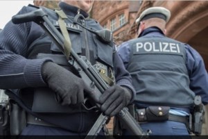 Γερμανία: Τούρκοι οι δύο νεκροί από τους πυροβολισμούς στη Mercedes - Φήμες ότι προηγήθηκε καβγάς για τις εκλογές