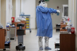 Σύσταση Καλαφάτη στους βουλευτές της ΝΔ: Μόνο τηλεφωνικά ή μέσω Skype στα ΜΜΕ λόγω κορονοϊού