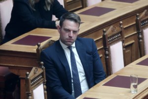 Σκληρή επίθεση Σωτήρη Βαλντέν σε Κασσελάκη: Πολιτικό UFO, εισβολέας από το πουθενά, λαϊκιστική φούσκα... - εικόνα 2