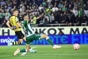 Αλέξης Τσίπρας: Η ατάκα για τον Ολυμπιακό και η απάντηση για το αν ακούει Βανδή [Βίντεο] - εικόνα 3