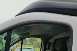 Κορωπί: Αδέσποτη σφαίρα καρφώθηκε σε παιδικό δωμάτιο - Έσπασε το τζάμι και τρύπησε το ταβάνι [εικόνες-βίντεο] - εικόνα 4