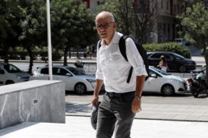 Ο Τάσος Τέλλογλου μιλάει στο TheTOC: Το κινητό του Τσίπρα ελέγχθηκε για υποκλοπή, αλλά δεν βρέθηκε τίποτα... - εικόνα 2