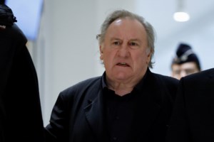 Ένοχος για σεξουαλική επίθεση ο ηθοποιός Ζεράρ Ντεπαρντιέ - Απών από το δικαστήριο την ώρα της ετυμηγορίας - εικόνα 4