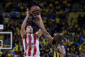 Φενέρμπαχτσε – Ολυμπιακός 73-69: Τραγικά λάθη και 2-2 η σειρά- Στο ΣΕΦ κρίνεται η πρόκριση στο Final-4 του Κάουνας - εικόνα 2