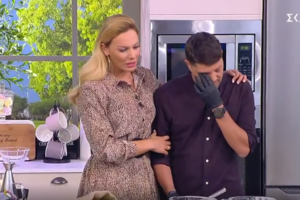 Κορονοϊός: "Ήδη γίνεται επιλογή ασθενών, πεθαίνει κόσμος σωρηδόν" - Σοκάρει εντατικολόγος της Β. Ελλάδας [Βίντεο] - εικόνα 2