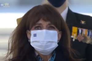 Γιάννα Αγγελοπούλου: Γιορτάζουμε την ύπαρξη μας και θα προχωρήσουμε έτσι και καλύτερα μπροστά - εικόνα 2