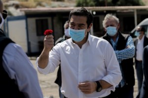 Πρωτομαγιά - Στην Καισαριανή ο Ανδρουλάκης: "Τιμούμε τους αγώνες για αξιοπρεπείς μισθούς και συνθήκες εργασίας"