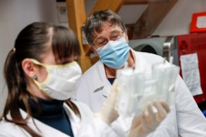 Η θνητότητα ασθενών με κορονοϊό είναι τριπλάσια σε σχέση με ασθενείς που έχουν γρίπη