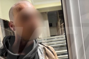 Θεσσαλονίκη: "Η μητέρα μου, μου ζήτησε να τη σκοτώσω" λέει ο 34χρονος μητροκτόνος από τα κρατητήρια