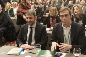 Στα χαρακώματα ΣΥΡΙΖΑ - ΠΑΣΟΚ μετά τον "εκβιαζόμενο Ανδρουλάκη" - Η απάντηση σε Τσαπανίδου, Βαξεβάνη και Πολάκη - εικόνα 3