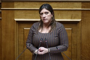 Ζωή Κωνσταντοπούλου: "Αντί να συλλάβουν τον Ξυλούρη, μου επιτέθηκαν πως έκανα σεξιστική επίθεση στην Συρεγγέλα"