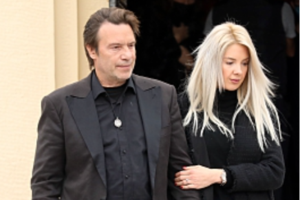 Βάνα Μπάρμπα: "Είμαι η πρώτη που θα κάνω το εμβόλιο" - Το σοβαρό πρόβλημα υγείας [Βίντεο]