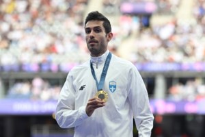 Ολυμπιακοί Αγώνες 2024: Μυθική κούρσα στα 400 μέτρα - Ο Χολ άρπαξε το χρυσό μετάλλιο από τον Σμιθ-Χάντσον στα τελευταία μέτρα [βίντεο]