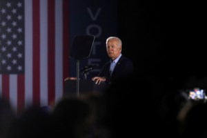 Ομιλία φον ντερ Λάιεν στο Ευρωκοινοβούλιο: Δεν έχουμε τελειώσει ακόμα με τον κορονοϊό - Είναι μαραθώνιος