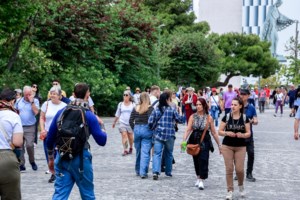 Διπλασιάστηκαν οι τιμές των ακινήτων στην Αττική από το 2017 έως σήμερα - εικόνα 2