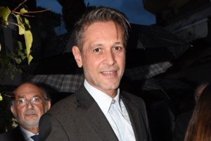 Αιμίλιος Χειλάκης: "Σας ζητούμε συγνώμη για την αναστάτωση"