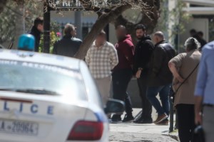 Νέα Σμύρνη: Πώς γνώρισε τους μαστροπούς της η 14χρονη - Τι είπε στη δεύτερη κατάθεσή της