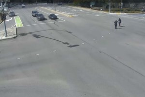 Νέα φρίκη στις ΗΠΑ: Αστυνομικοί βασανίζουν και κοροιδεύουν ηλικιωμένη με άνοια [βίντεο] - εικόνα 2