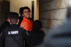 ΗΠΑ: Οργή για τις εταιρείες ασφάλισης υγείας- Ζήτησαν από Ελληνίδα με λευχαιμία να πληρώσει 13.000 δολάρια για φάρμακο - εικόνα 2