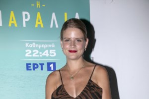 Δανάη Μιχαλάκη: Το νέο look στα μαλλιά και η νεογέννητη κορούλα της - "Ήξερα ότι θα μοιάζει στον Γιώργο" [Βίντεο]