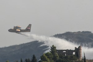 Θεσσαλονίκη: Οριοθετήθηκε η φωτιά στον Χορτιάτη