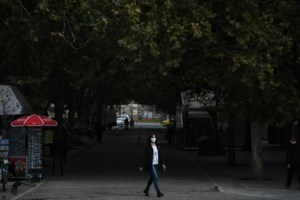 Κορονοϊός - Σαρηγιάννης: Θα βλέπουμε αύξηση θανάτων και διασωληνωμένων έως τις 22 Νοεμβρίου - εικόνα 2