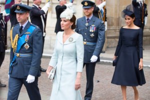 Το Spiegel κατακεραυνώνει τον πρίγκιπα Χάρι: Αποστάτης και αυτοκαταστροφικός - Η βασιλική οικογένεια διαλύεται